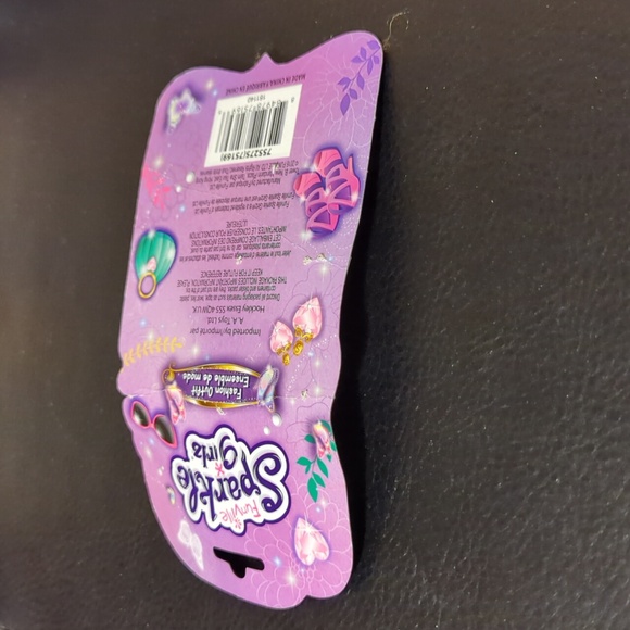 🍓 4/$20 Sparkle Girlz outfit new - Picture 3 of 7